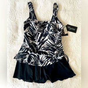 NWT Maxine of Hollywood Shimmering Night Minimizer Slimming Romper Swimsuit 14